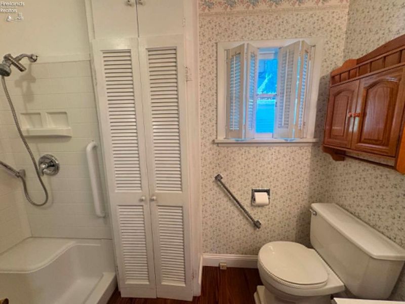 1027 Tiffin Avenue, Sandusky, OH 44870 Photo 23