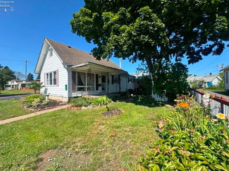 1027 Tiffin Avenue, Sandusky, OH 44870 Photo 35