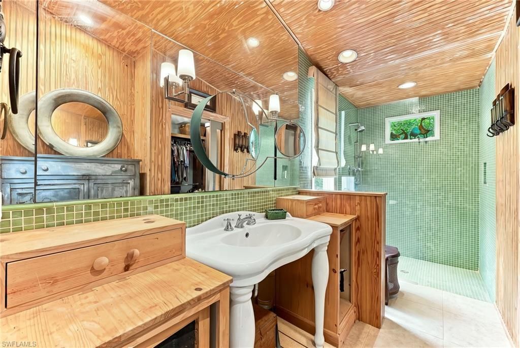5247 Cherry Wood Dr , Naples, FL 34119 Photo