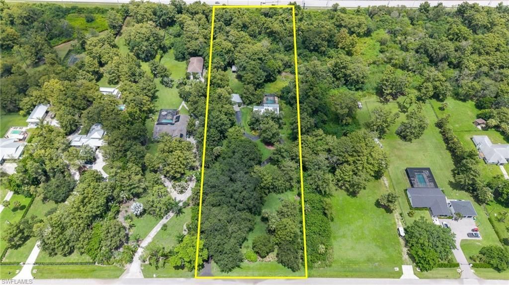 5247 Cherry Wood Dr , Naples, FL 34119 Photo