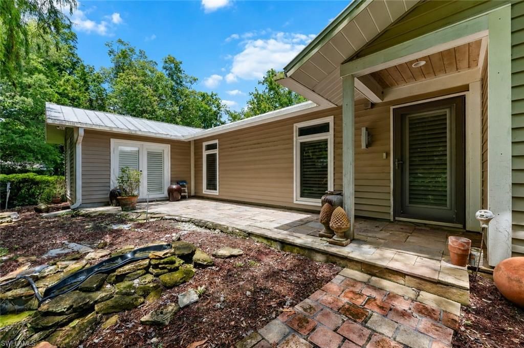 5247 Cherry Wood Dr , Naples, FL 34119 Photo
