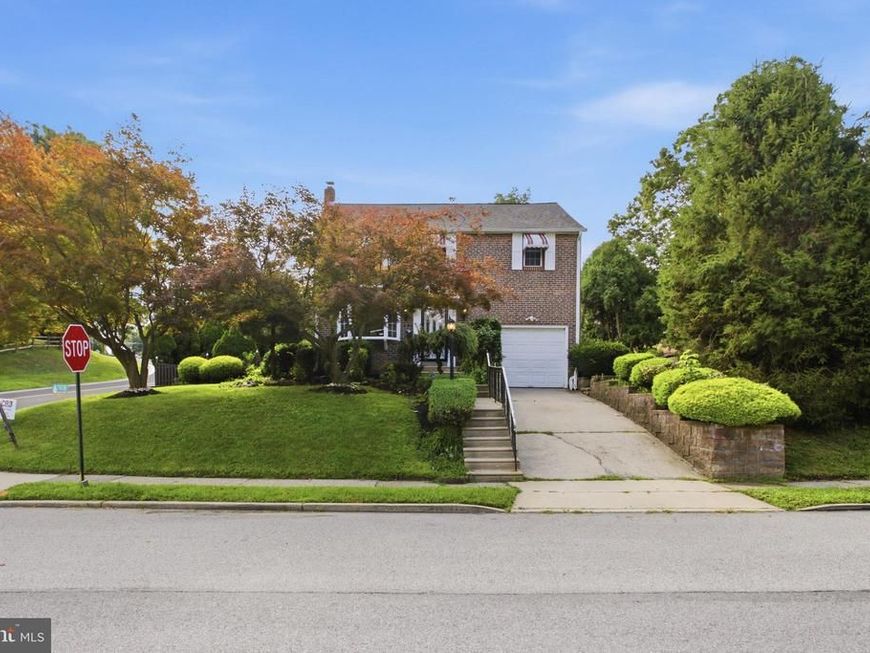 293 Friendship Road , Drexel Hill, PA 19026 Main Photo
