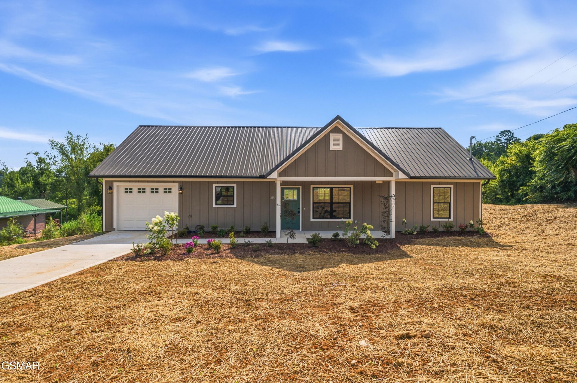 2816 Holiday Hills Road Kodak, TN 37764