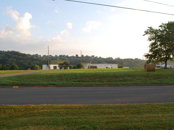 lot72 Business Center Circle, Sevierville, TN 37876