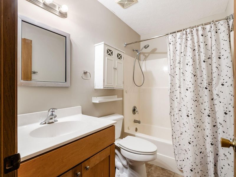 635 Mawyer Drive, Unit 178, Worthington, OH 43085 Photo 18