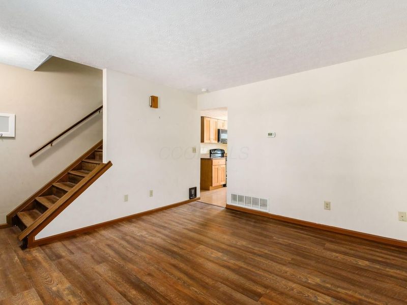 635 Mawyer Drive, Unit 178, Worthington, OH 43085 Photo 3