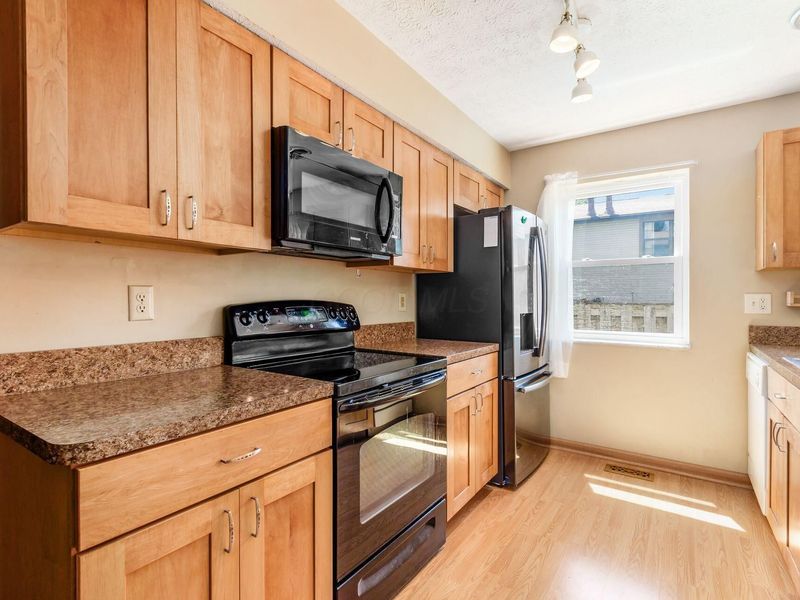 635 Mawyer Drive, Unit 178, Worthington, OH 43085 Photo 5