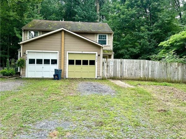 4164 Long Branch Road, Liverpool, NY 13090