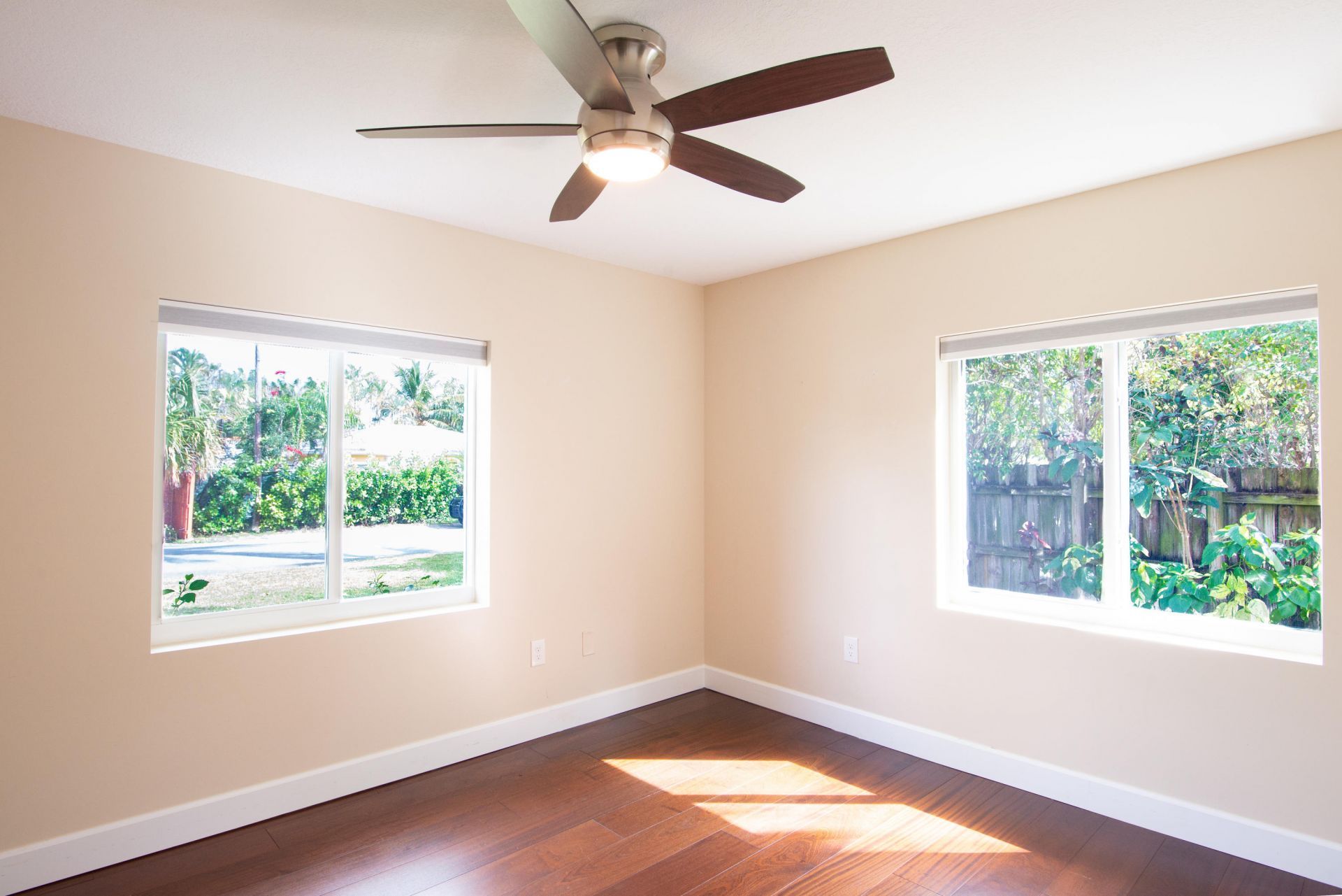 364 Orange Way, West Palm Beach, FL 33405 Photo
