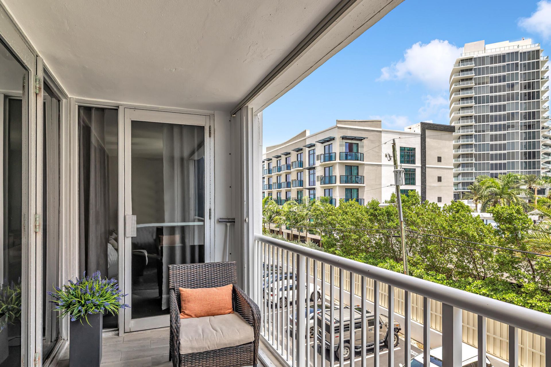 2200 NE 33rd Avenue, Unit 3E, Fort Lauderdale, FL 33305 Photo