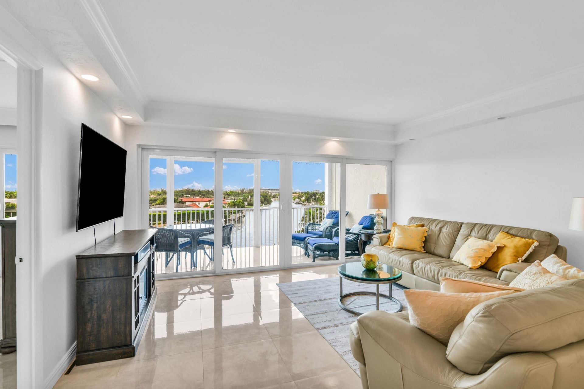 410 N Federal Highway N, Unit 616, Deerfield Beach, FL 33441 Photo