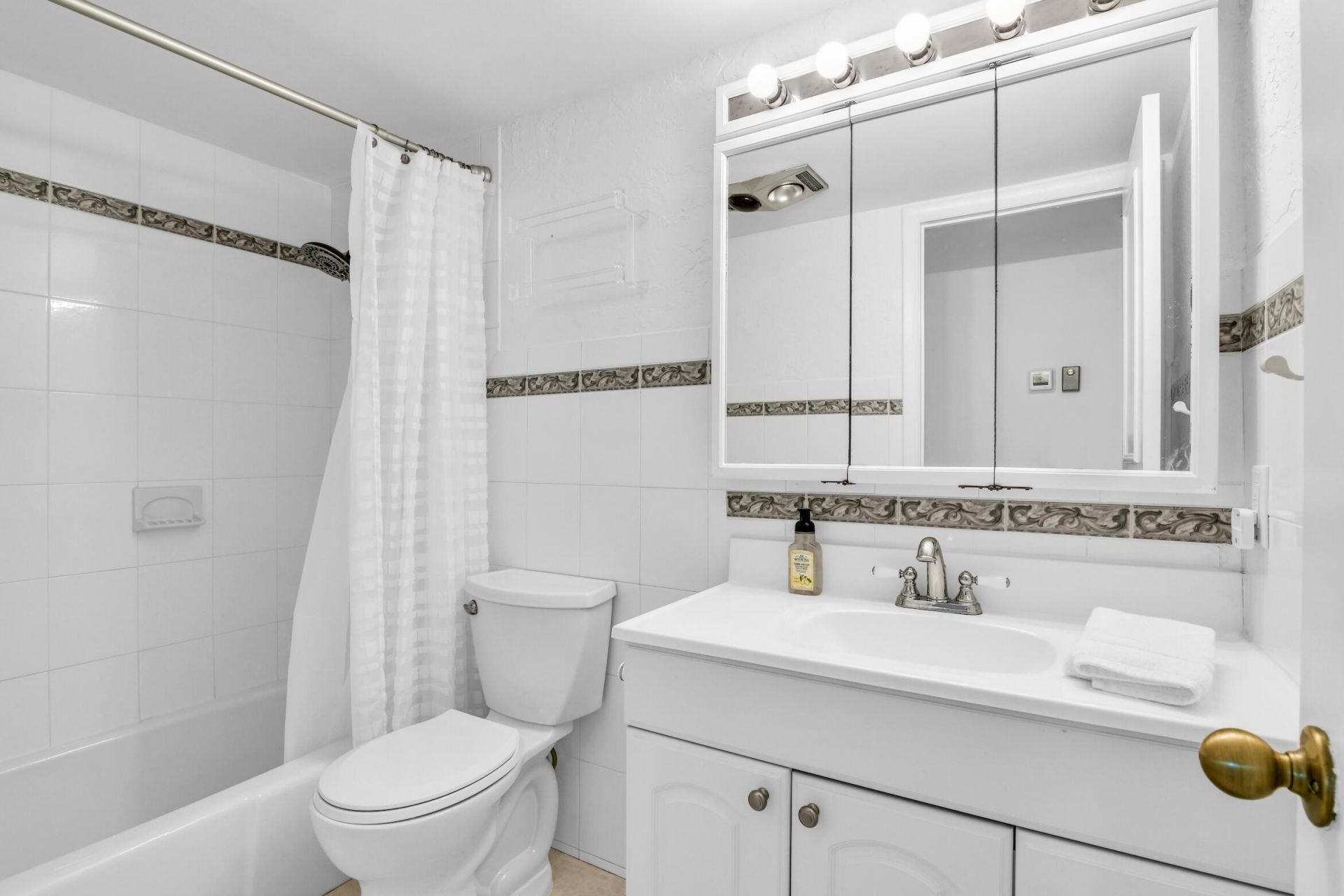 410 N Federal Highway N, Unit 616, Deerfield Beach, FL 33441 Photo