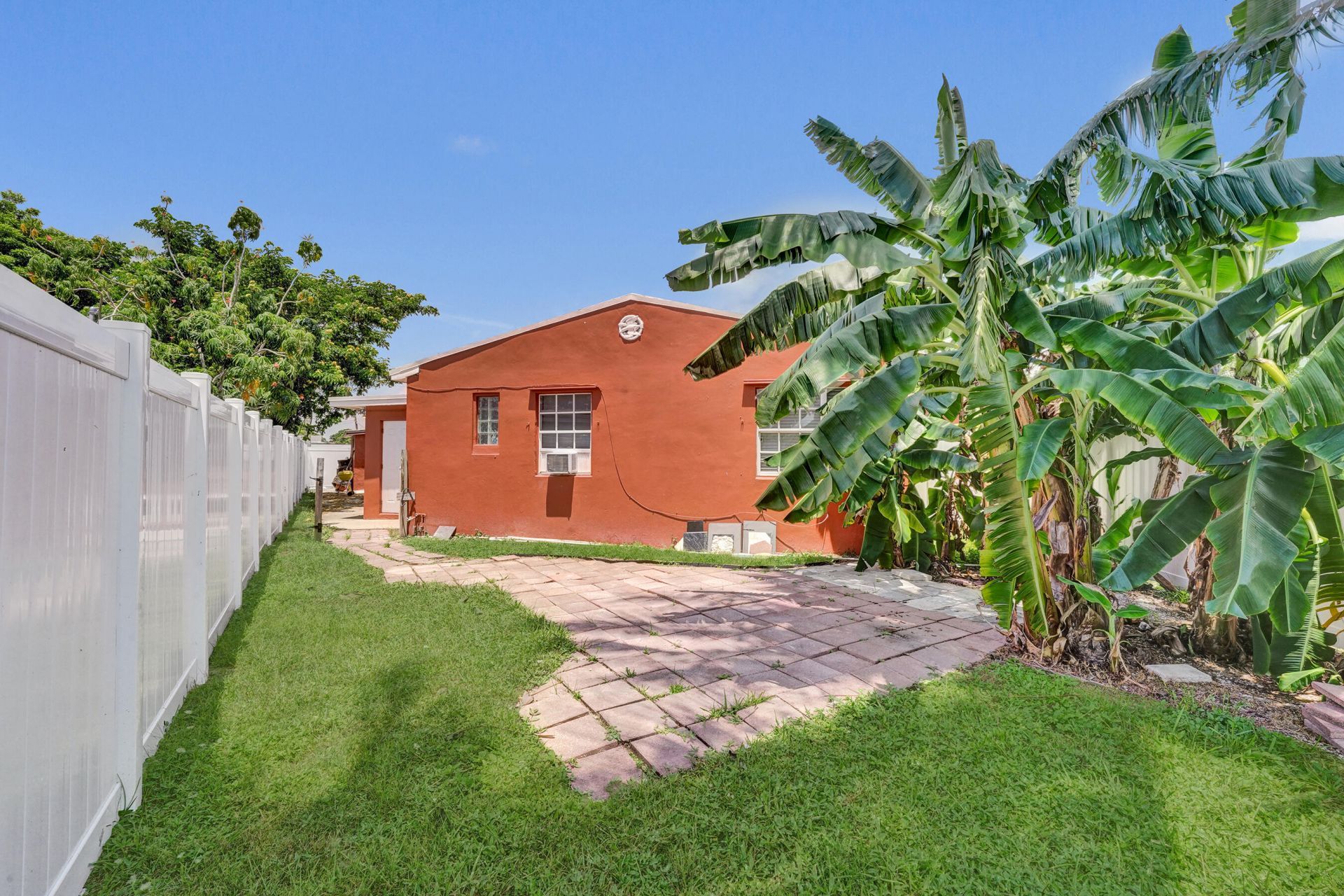1302 S 23rd Avenue, Hollywood, FL 33020 Photo