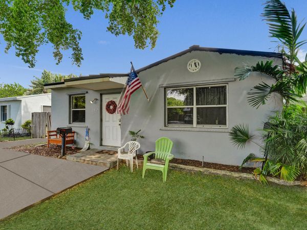 2815 ADAMS Street, Hollywood, FL 33020