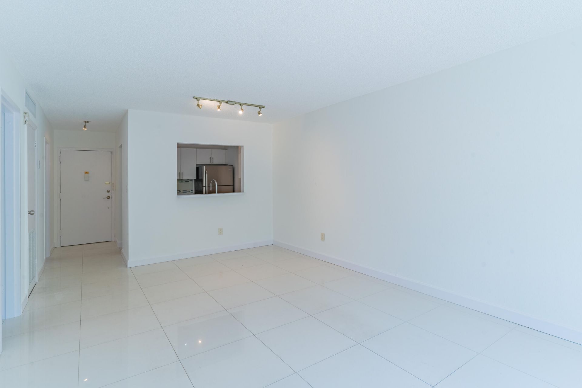 2160 SW 16th Avenue, Unit 317, Miami, FL 33145 Photo