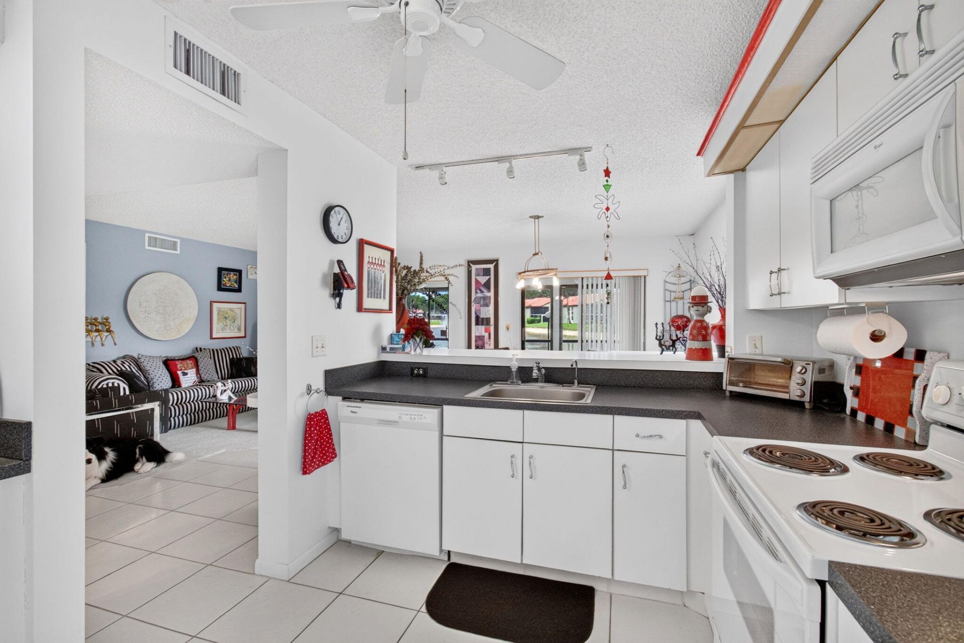 10247 N Circle Lake Drive, Unit 102, Boynton Beach, FL 33437 Photo