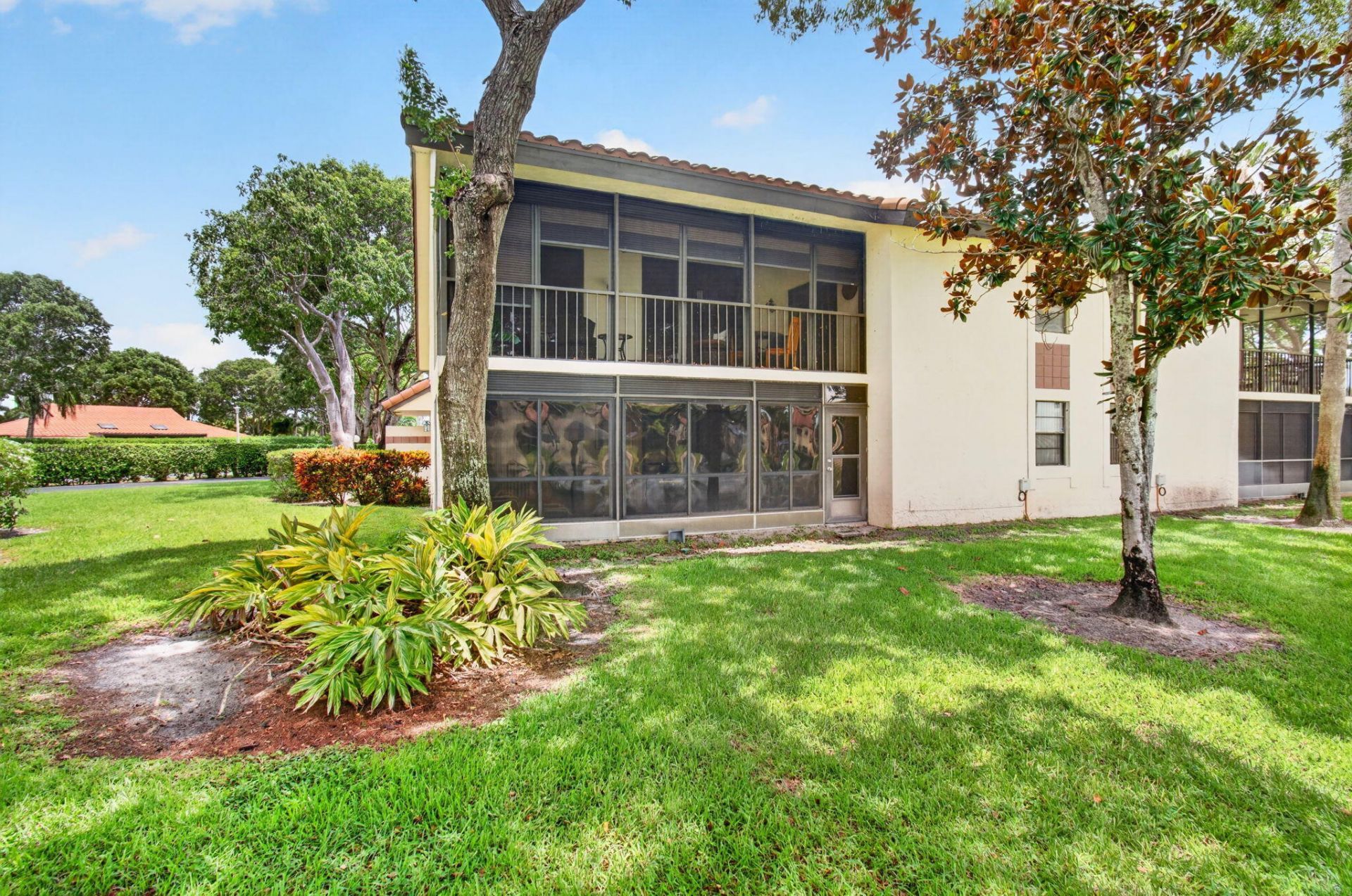 10247 N Circle Lake Drive, Unit 102, Boynton Beach, FL 33437 Photo