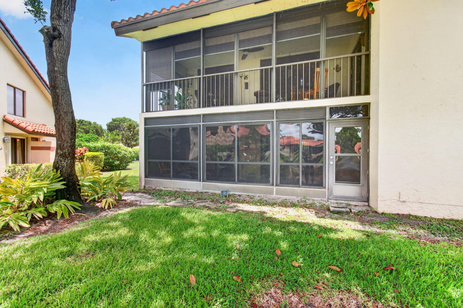 10247 N Circle Lake Drive, Unit 102, Boynton Beach, FL 33437 Photo