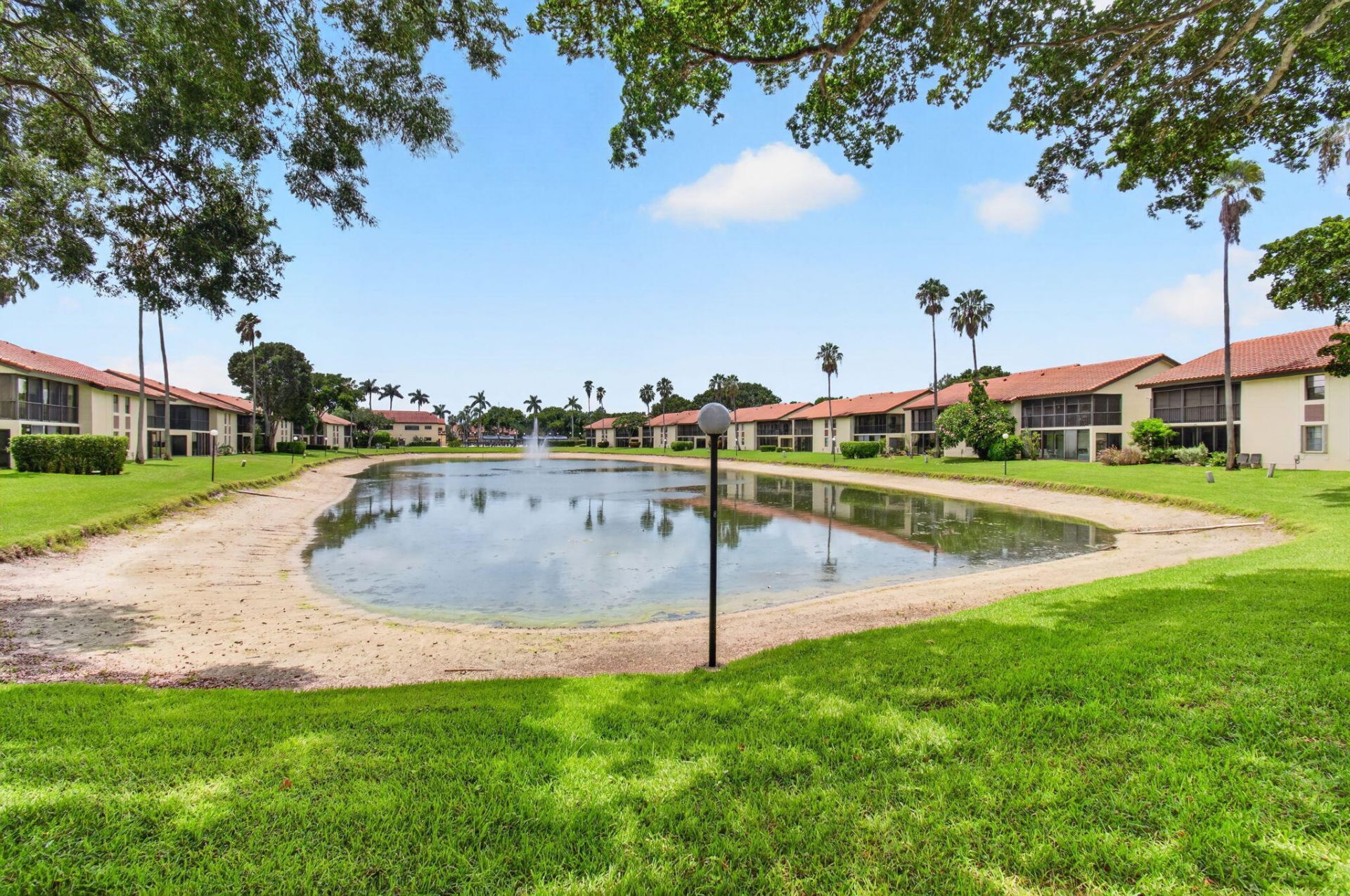 10247 N Circle Lake Drive, Unit 102, Boynton Beach, FL 33437 Photo