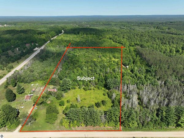 9093 Donathan Road, Fife Lake, MI 49633