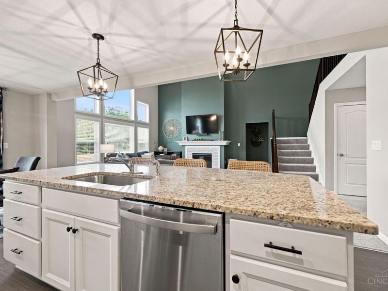 2754 Buckridge Drive, Miami Twp, OH 45233 Photo 10
