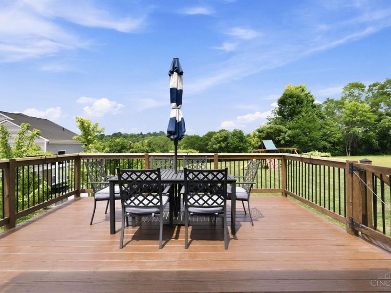 2754 Buckridge Drive, Miami Twp, OH 45233 Photo 32