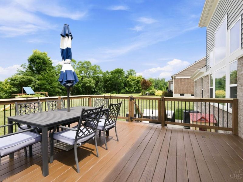 2754 Buckridge Drive, Miami Twp, OH 45233 Photo 33