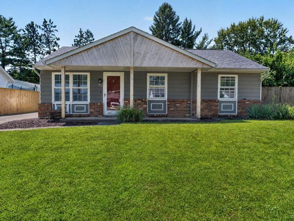 411 Westport Drive , Groveport, OH 43125