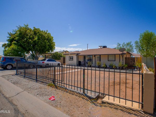 3741 W MORELAND Street, Phoenix, AZ 85009