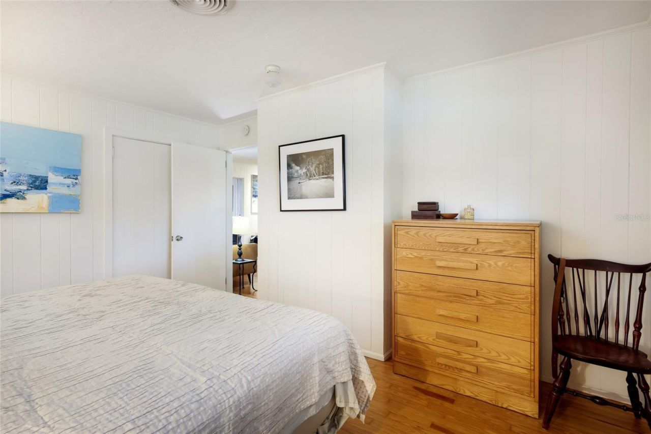 2070 Hyde Park Street, Sarasota, FL 34239 Photo