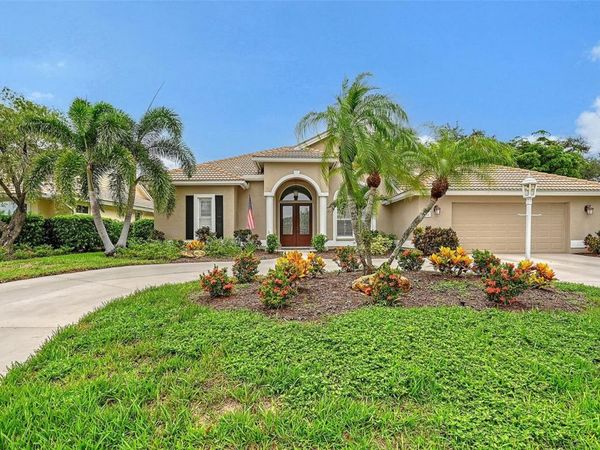 6682 SAINT JAMES CROSSING , UNIVERSITY PARK, FL 34201