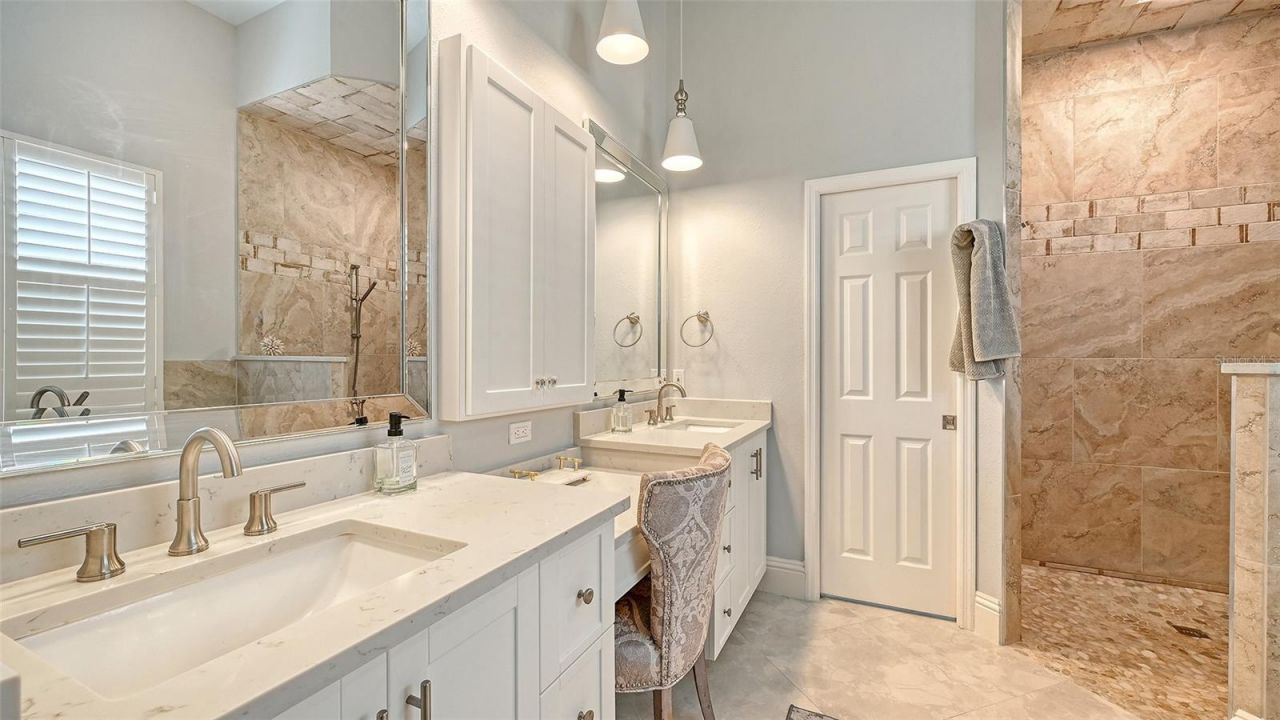 6682 Saint James Crossing, University Park, FL 34201 Photo
