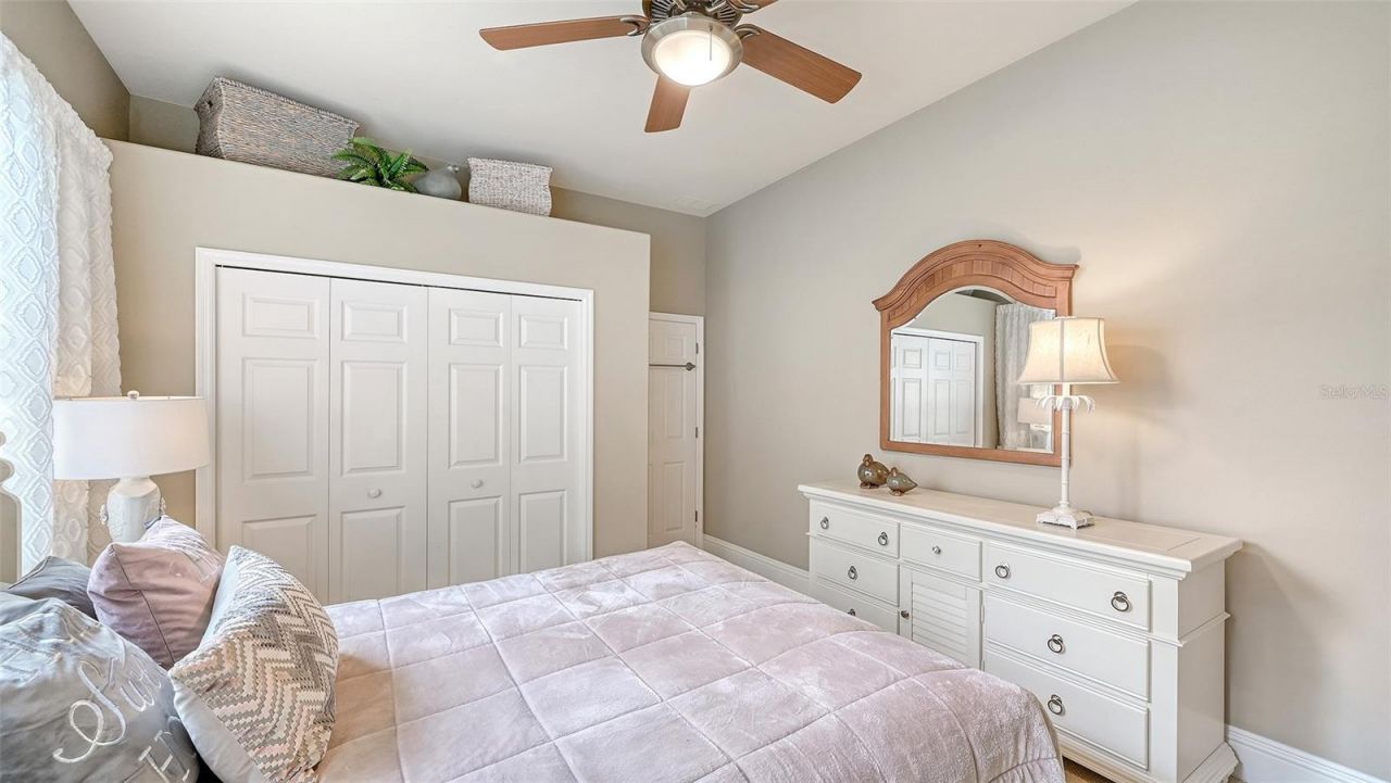 6682 Saint James Crossing, University Park, FL 34201 Photo