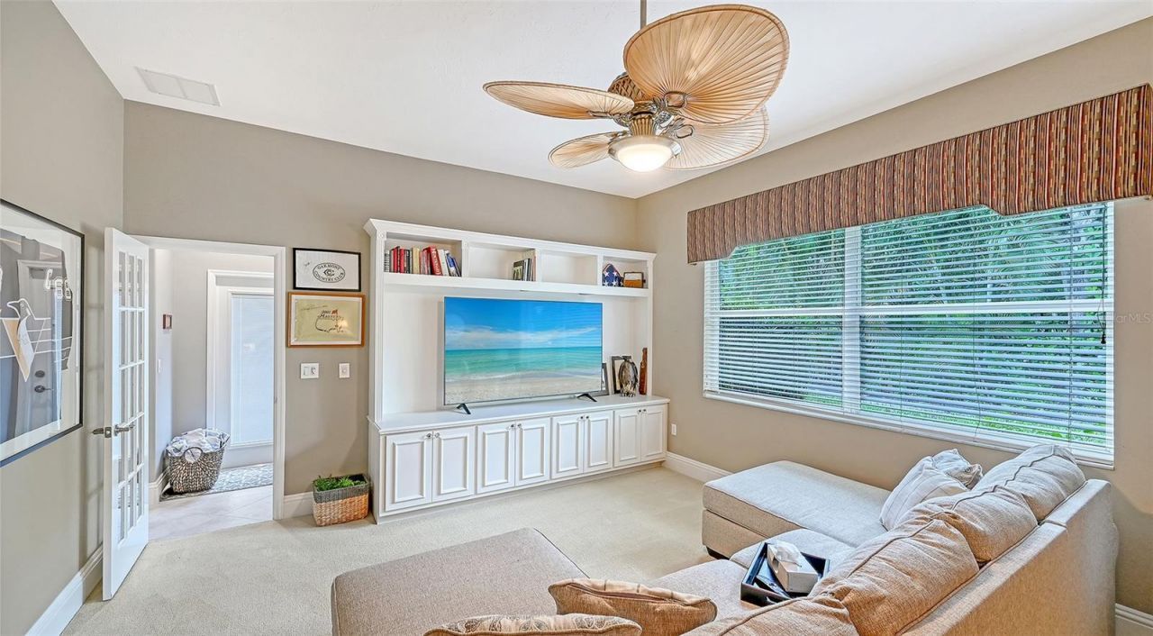 6682 Saint James Crossing, University Park, FL 34201 Photo