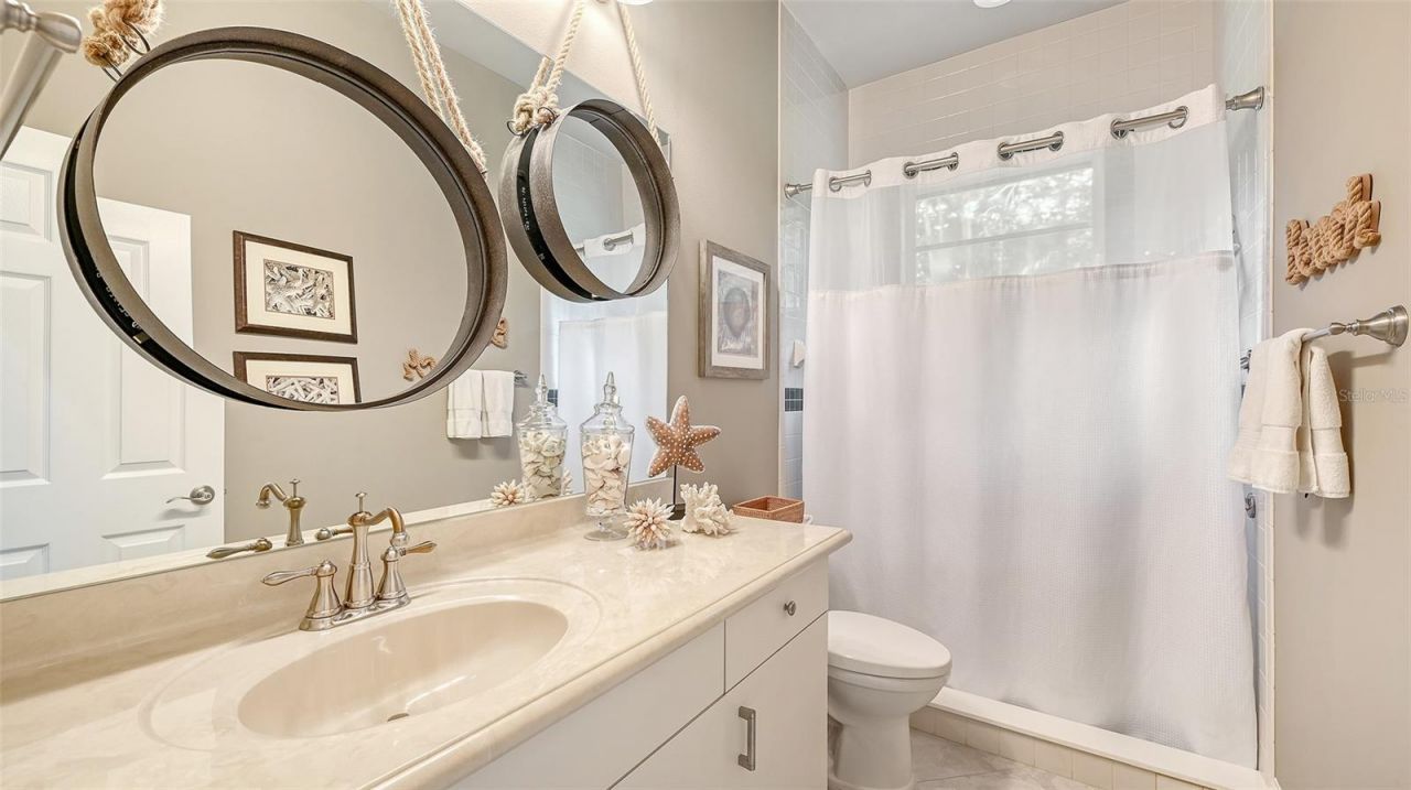 6682 Saint James Crossing, University Park, FL 34201 Photo