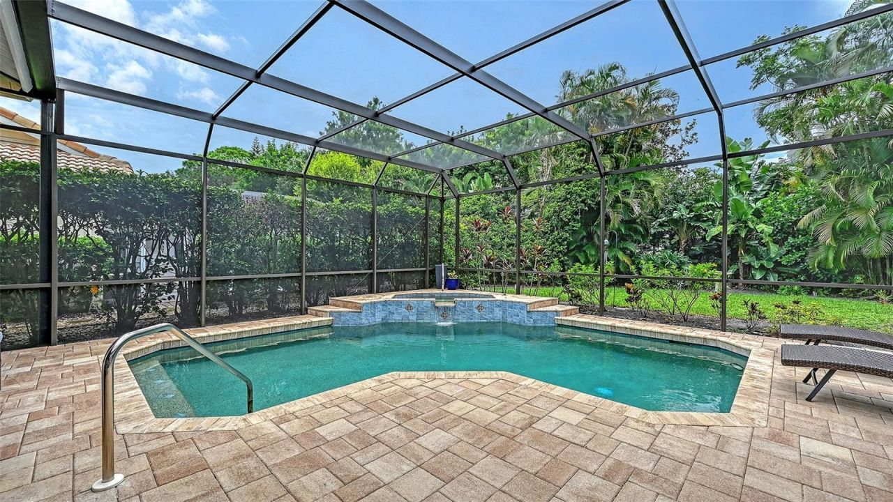 6682 Saint James Crossing, University Park, FL 34201 Photo