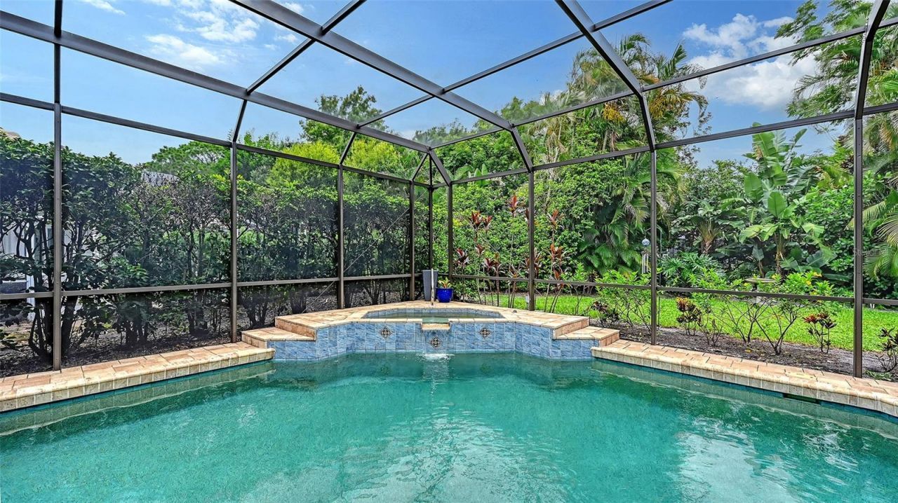6682 Saint James Crossing, University Park, FL 34201 Photo