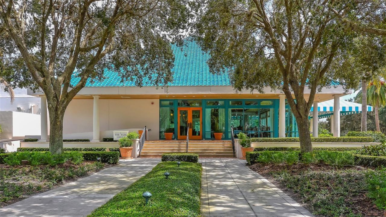 6682 Saint James Crossing, University Park, FL 34201 Photo