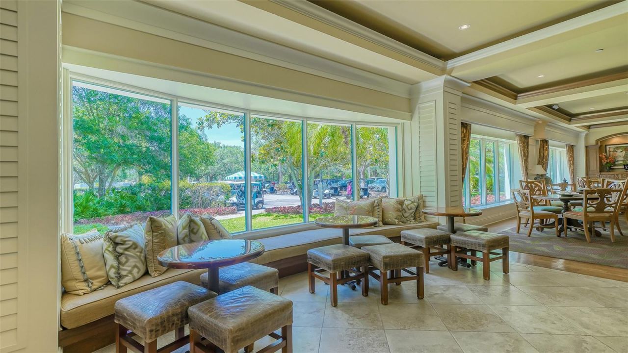 6682 Saint James Crossing, University Park, FL 34201 Photo