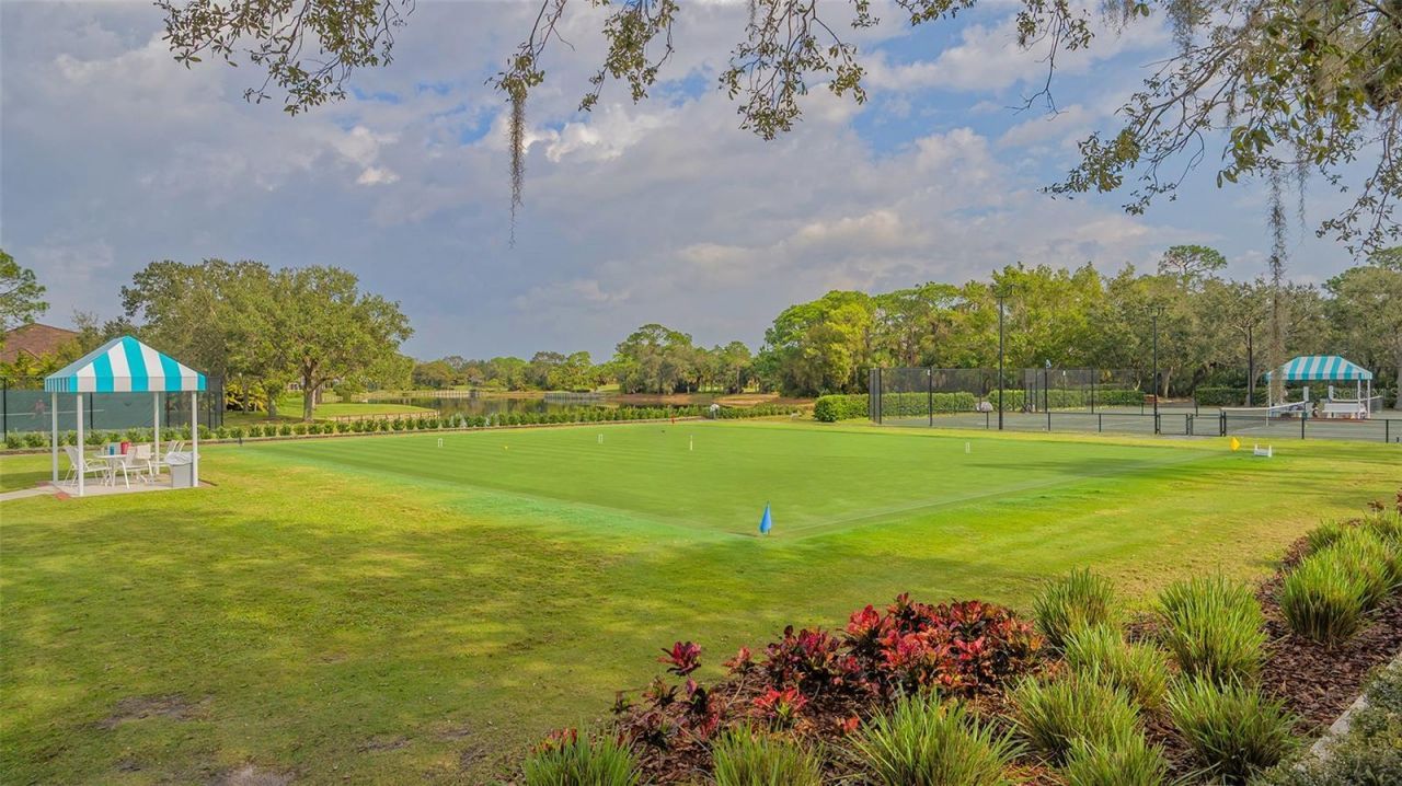 6682 Saint James Crossing, University Park, FL 34201 Photo