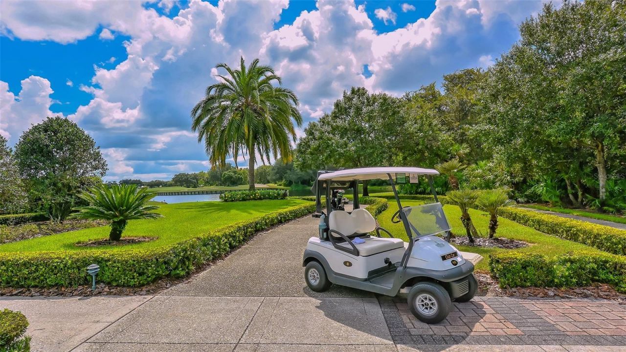 6682 Saint James Crossing, University Park, FL 34201 Photo