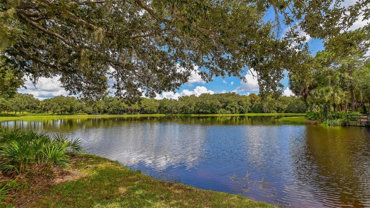 6682 Saint James Crossing, University Park, FL 34201 Photo