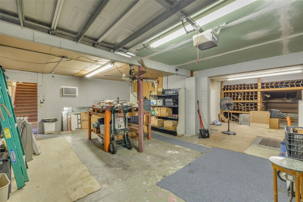 2865 E Bay Drive, Largo, FL 33771 Photo