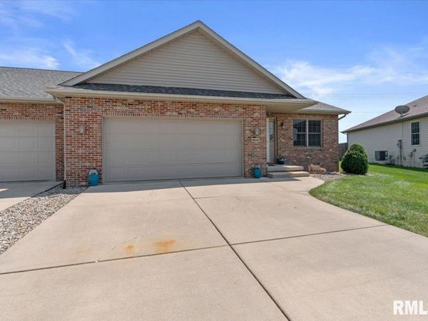2410 Asheville Drive, Springfield, IL 62711