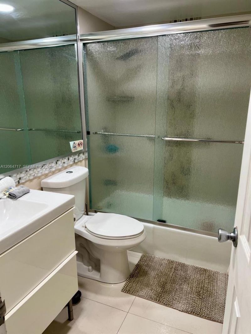 3801 S Ocean Dr , Unit 3X, Hollywood, FL 33019 Photo