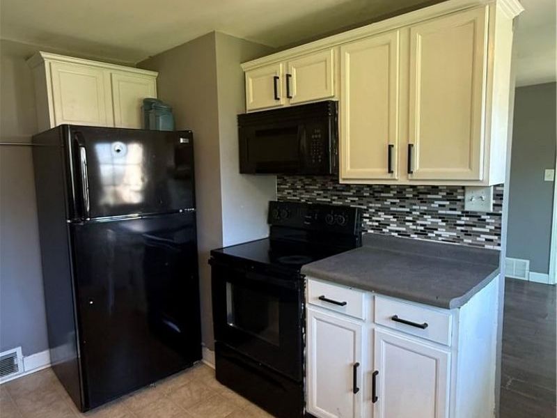 813 E Stroop Road, Kettering, OH 45429 Photo 14