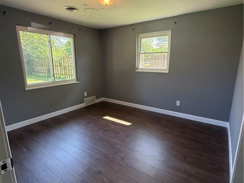 813 E Stroop Road, Kettering, OH 45429 Photo 16