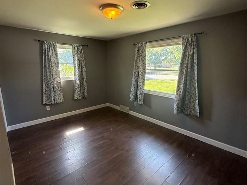 813 E Stroop Road, Kettering, OH 45429 Photo 17