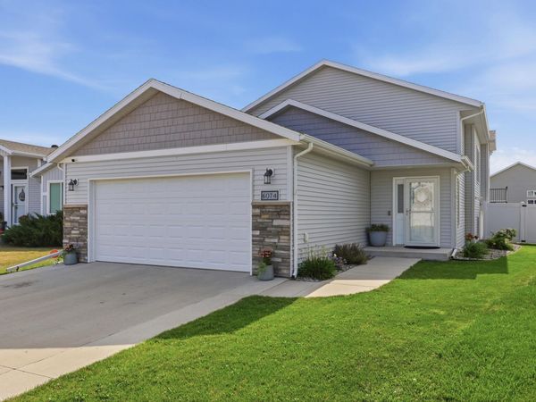 6074 59th Street S, Fargo, ND 58104