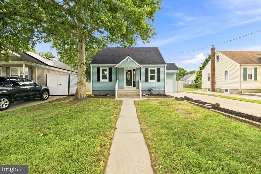421 Beacon Avenue, Paulsboro, NJ 08066 Main Photo